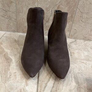 Gray Rockport Aliyah Kitten heel suede booties